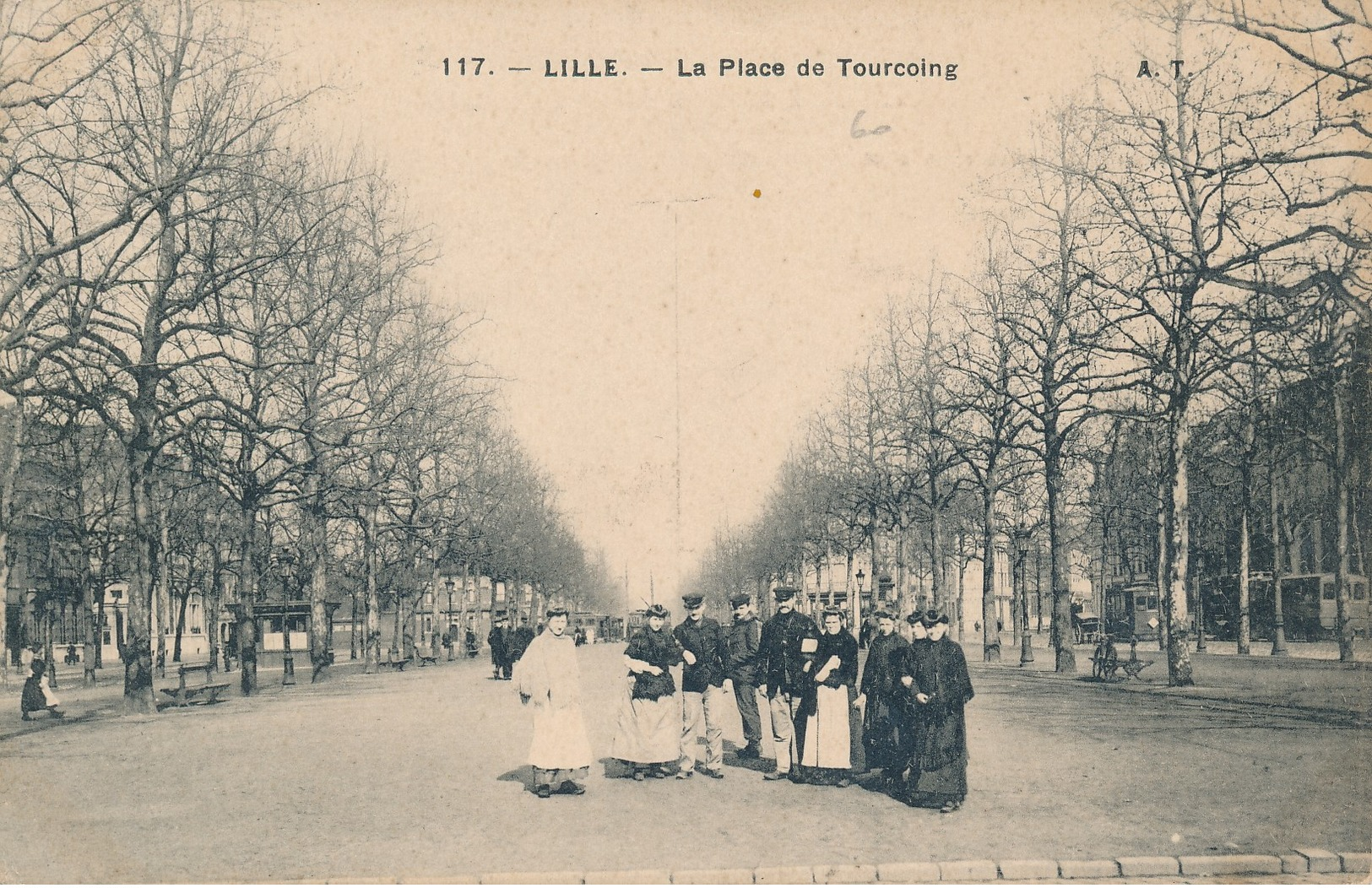 Lille AT 117 La Place De Tourcoing 1911 - Lille