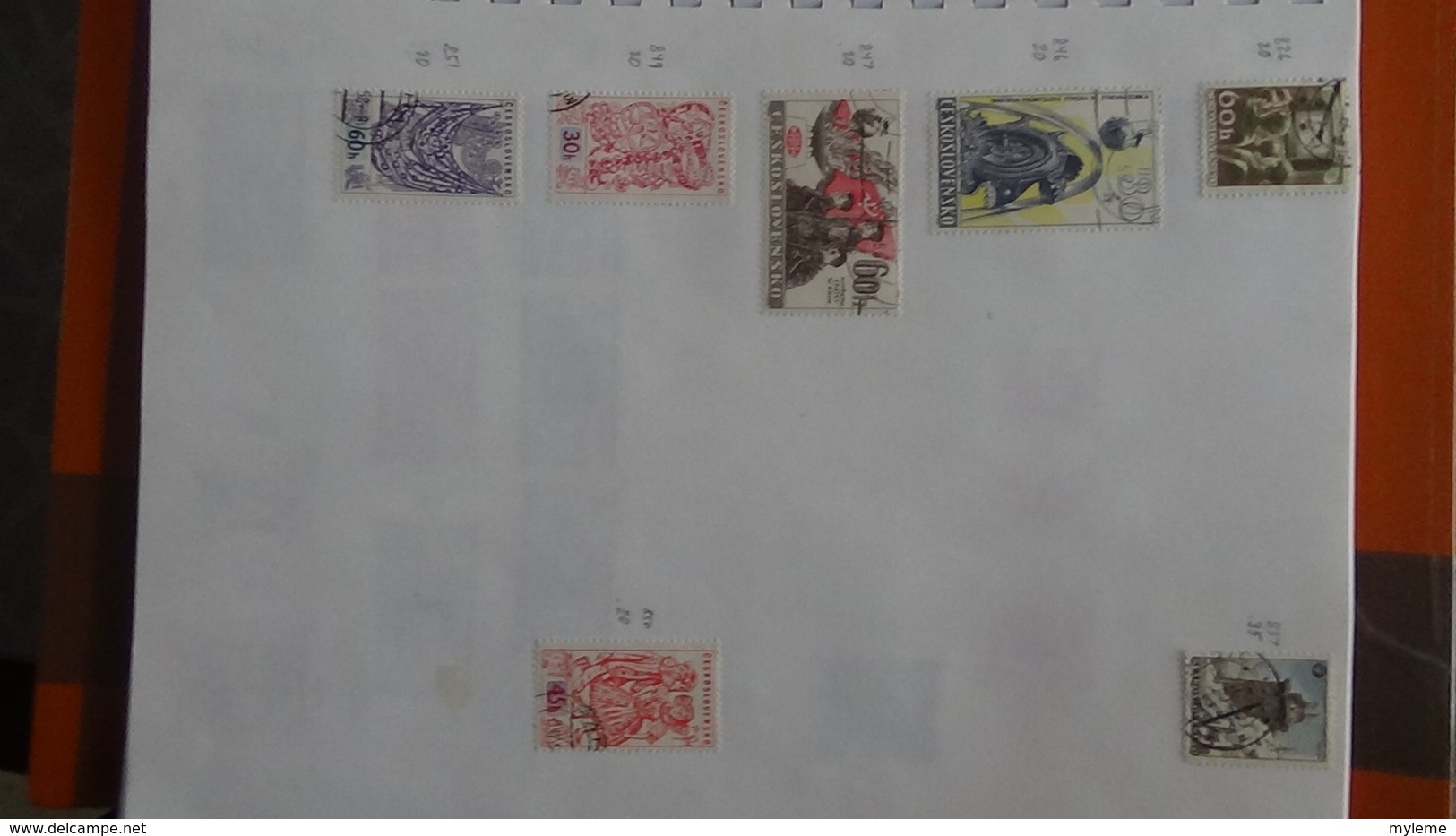 A257 Cahier de timbres de Tchécoslovaqiue et Albanie  !!! Voir commentaires