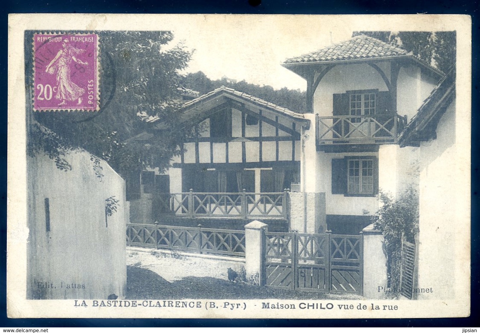 Cpa Du 64 La Bastide Clairence Maison Chilo Vue De La Rue -- Canton Bidache Arrd Bayonne Amikaze Ostibarre  DEC19-13 - Bidache