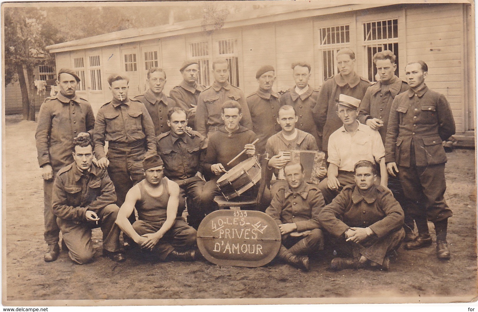 Carte Photo : Groupe De Soldats Avec Tambour Et Accordéon : 40 - 41 Les Privés D'amour - War 1939-45