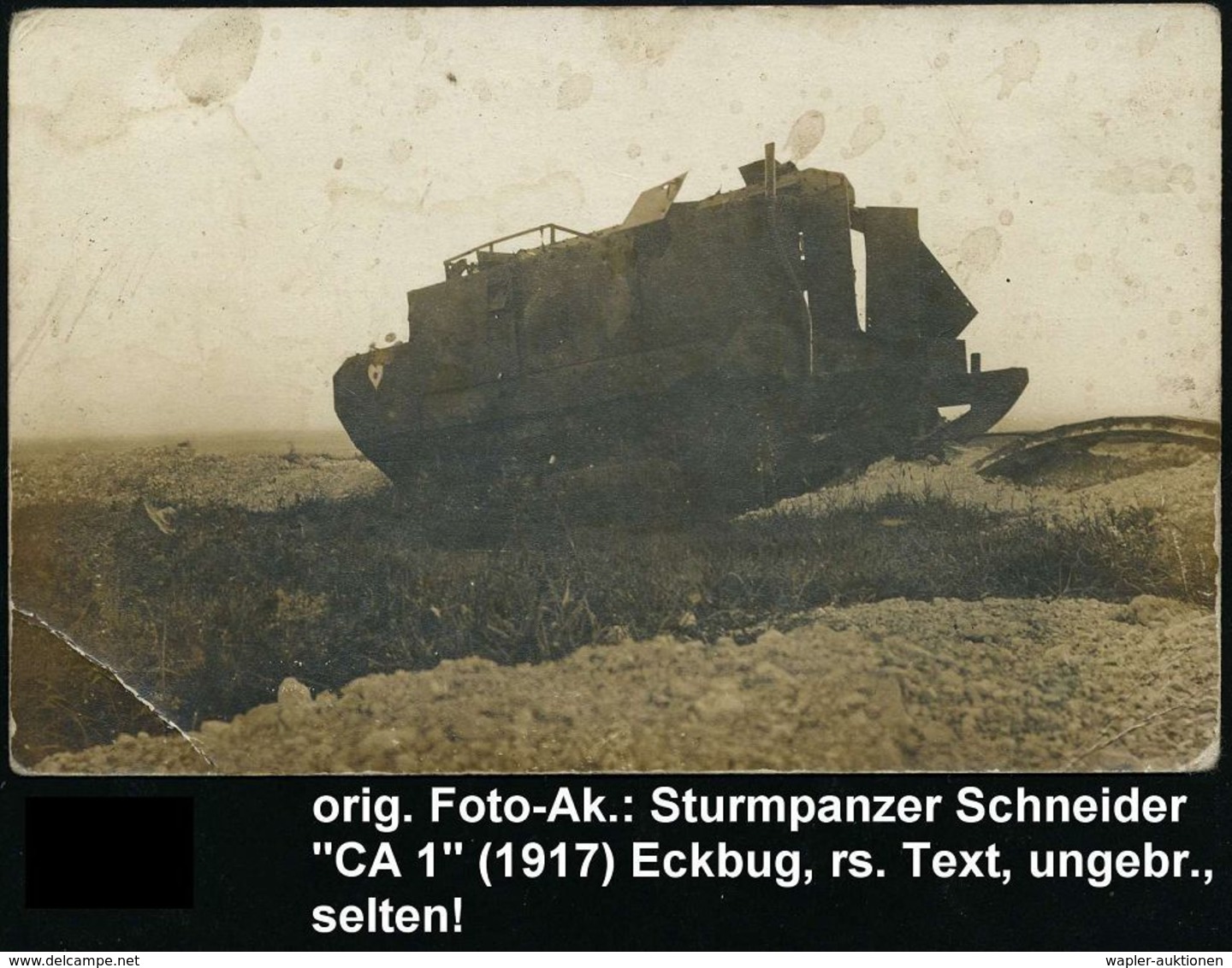 GEPANZERTE KRAFTFAHRZEUGE / PANZER : DEUTSCHES REICH /  FRANKREICH 1917 (12.10.) S/w.-Foto-Ak.: Abgeschossener Französ.  - Autres (Terre)