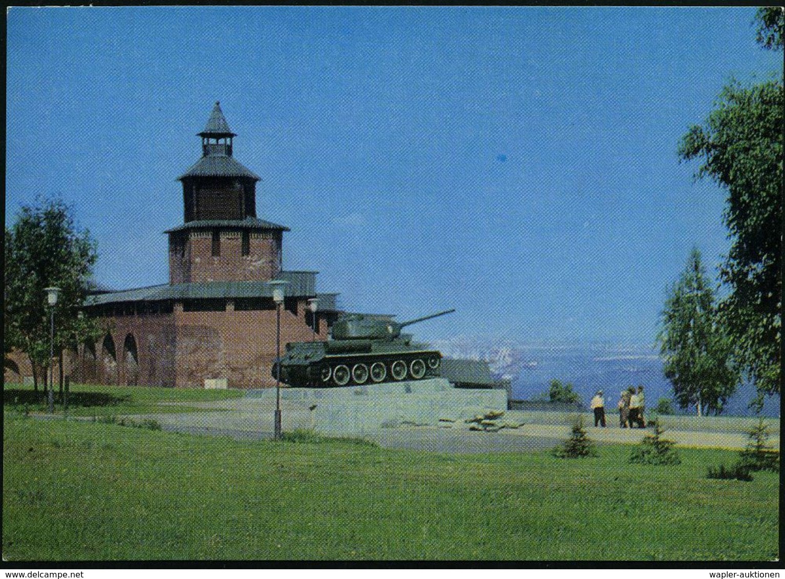 II. WELTKRIEG (1939 - 1945) : UdSSR 1974 3 Kop. BiP Komsomolzen, Schw.: Gorki Kriegsruhm-Monument, T-34-Panzer-Denkmal , - WW2