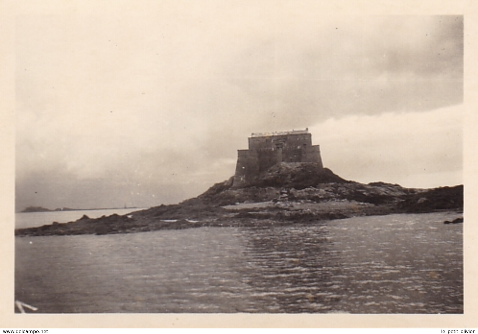 PHOTO ORIGINALE 39 / 45 WW2 WEHRMACHT FRANCE SAINT MALO VUE SUR LE FORT NATIONAL - War, Military