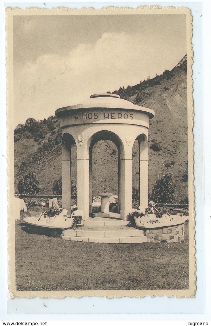 Montegnée Monument Aux Morts - Flémalle