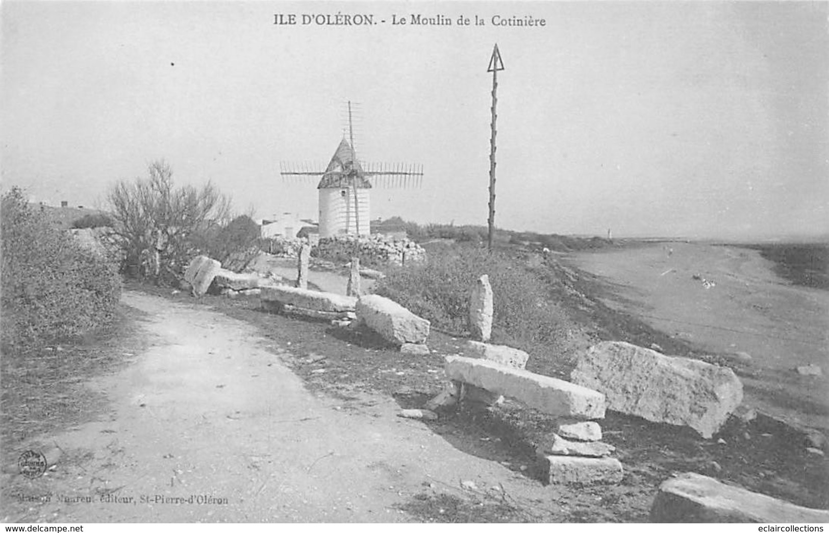 Ile D'Oléron. La Cotinière    17     Moulin A Vent      (voir Scan) - Ile D'Oléron