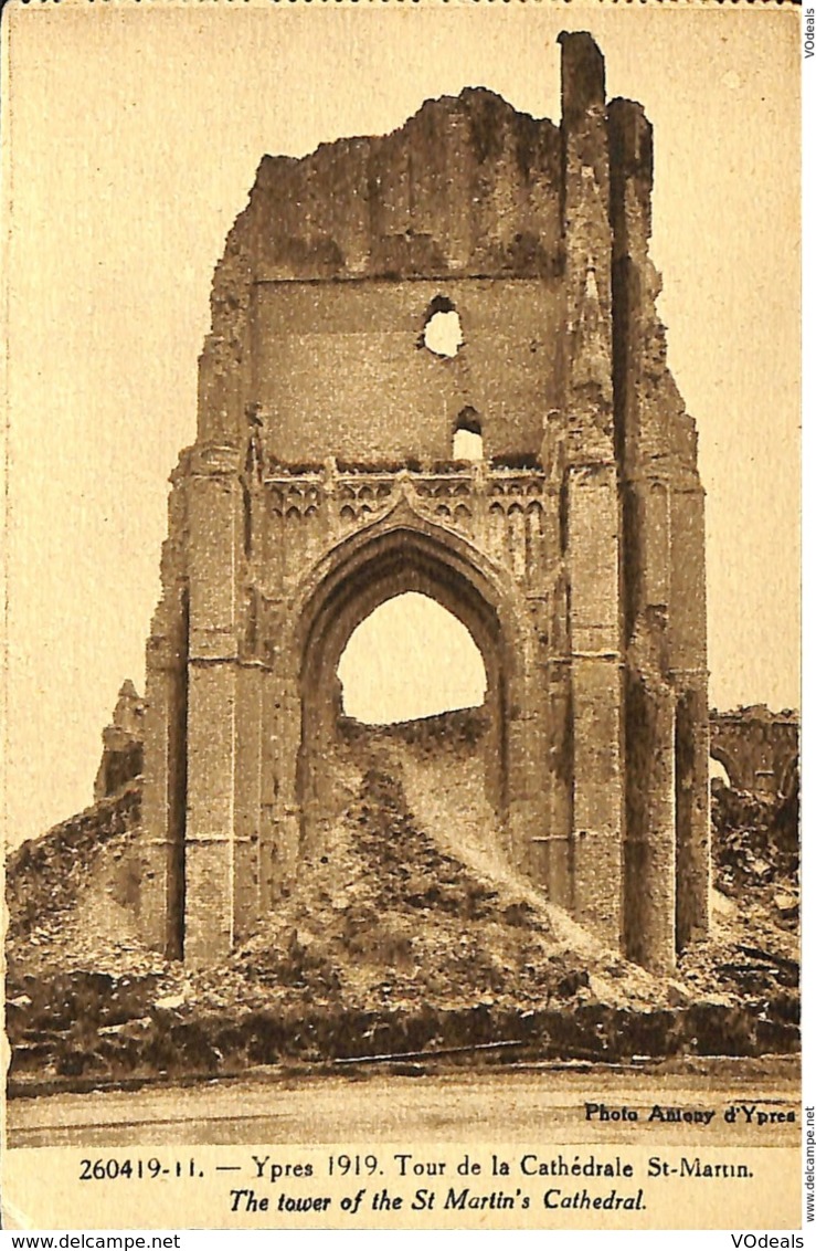 CPA - Belgique - Ieper - Ypres - 1919 - La Cathédrale - Ieper