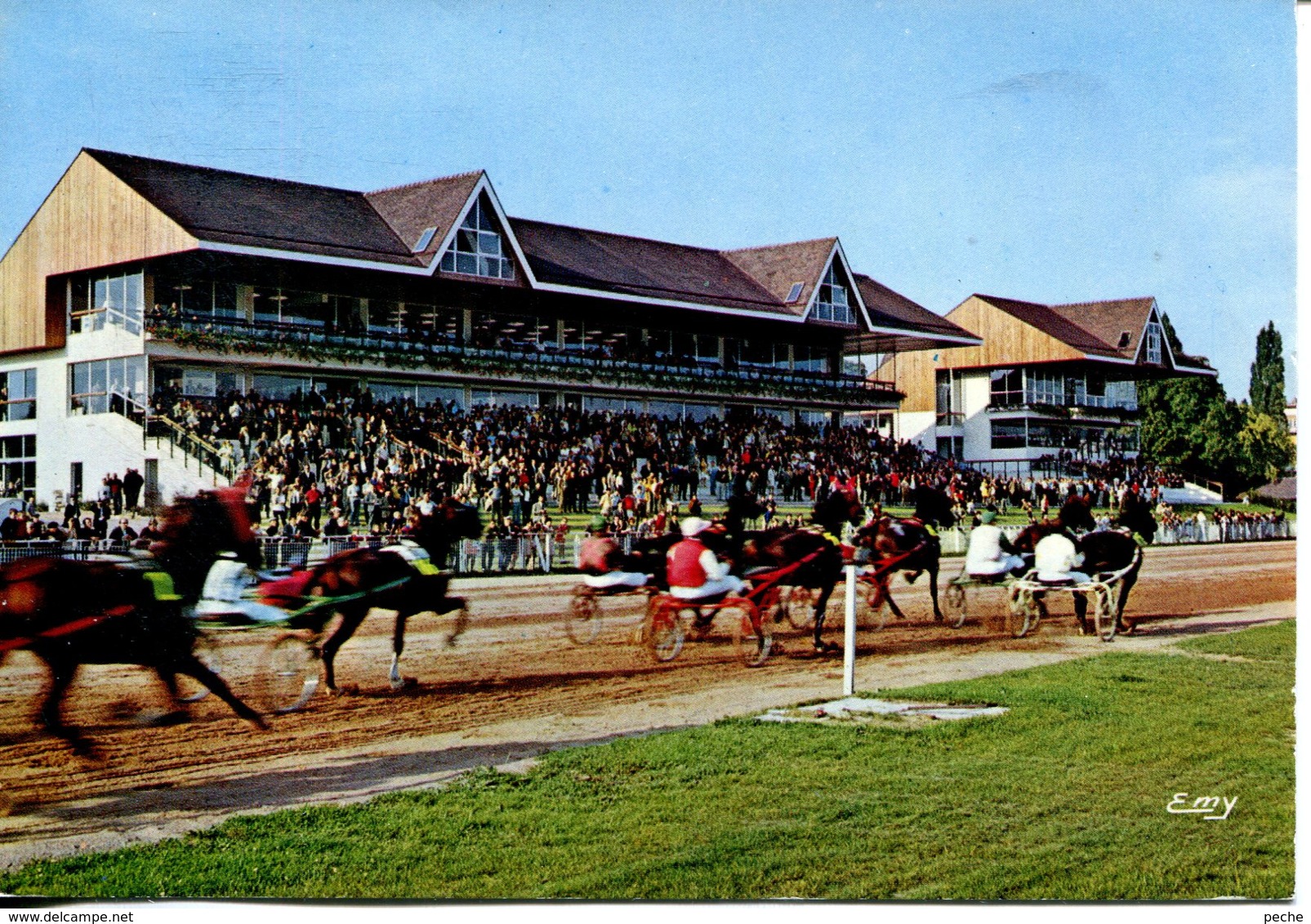 N°415 T -cpsm Caen -course De Trot Sur L'hippodrome De La Prairie- - Caen