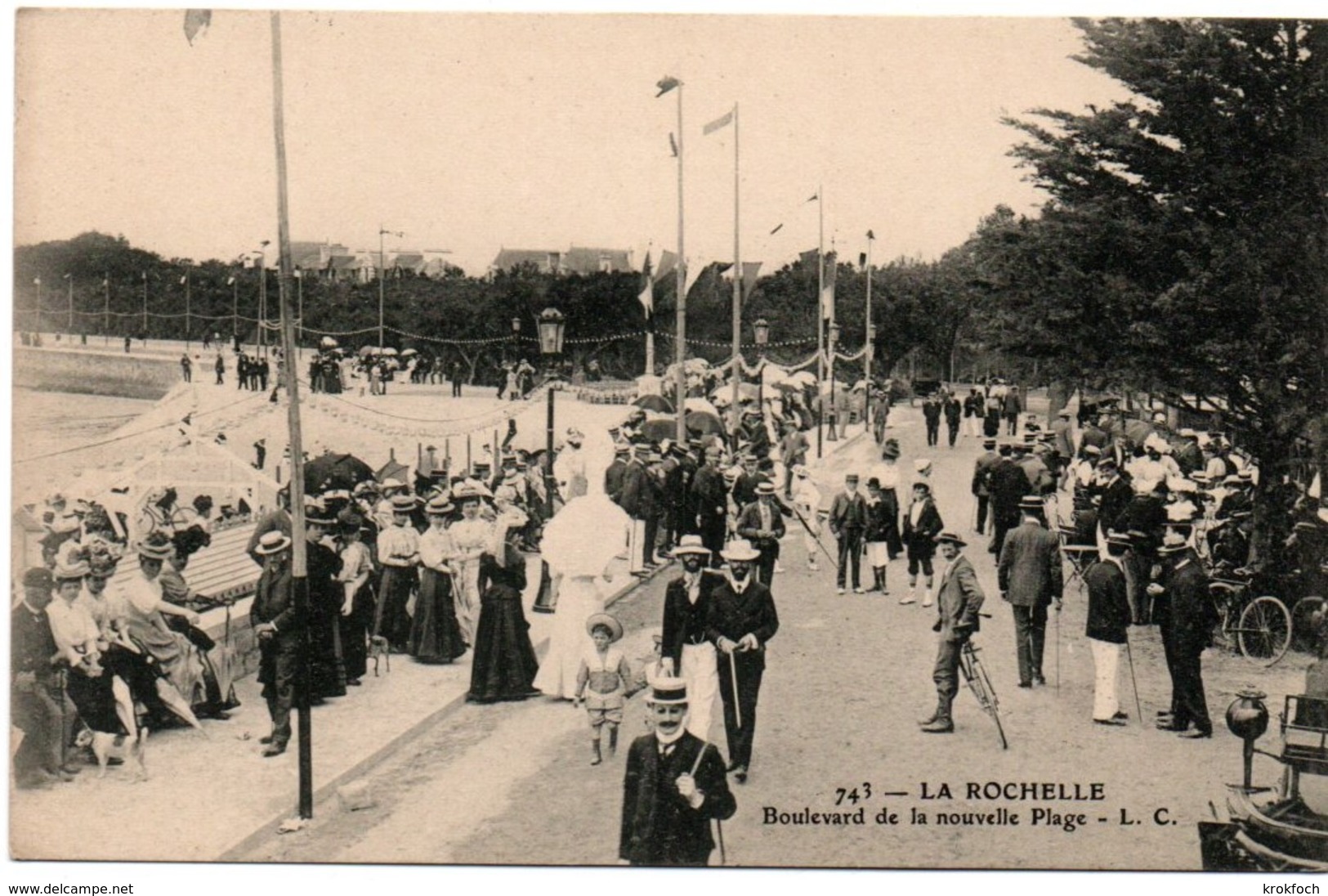 La Rochelle - LC N°743 - Boulevard De La Nouvelle Plage - élégantes Et Canotiers - La Rochelle