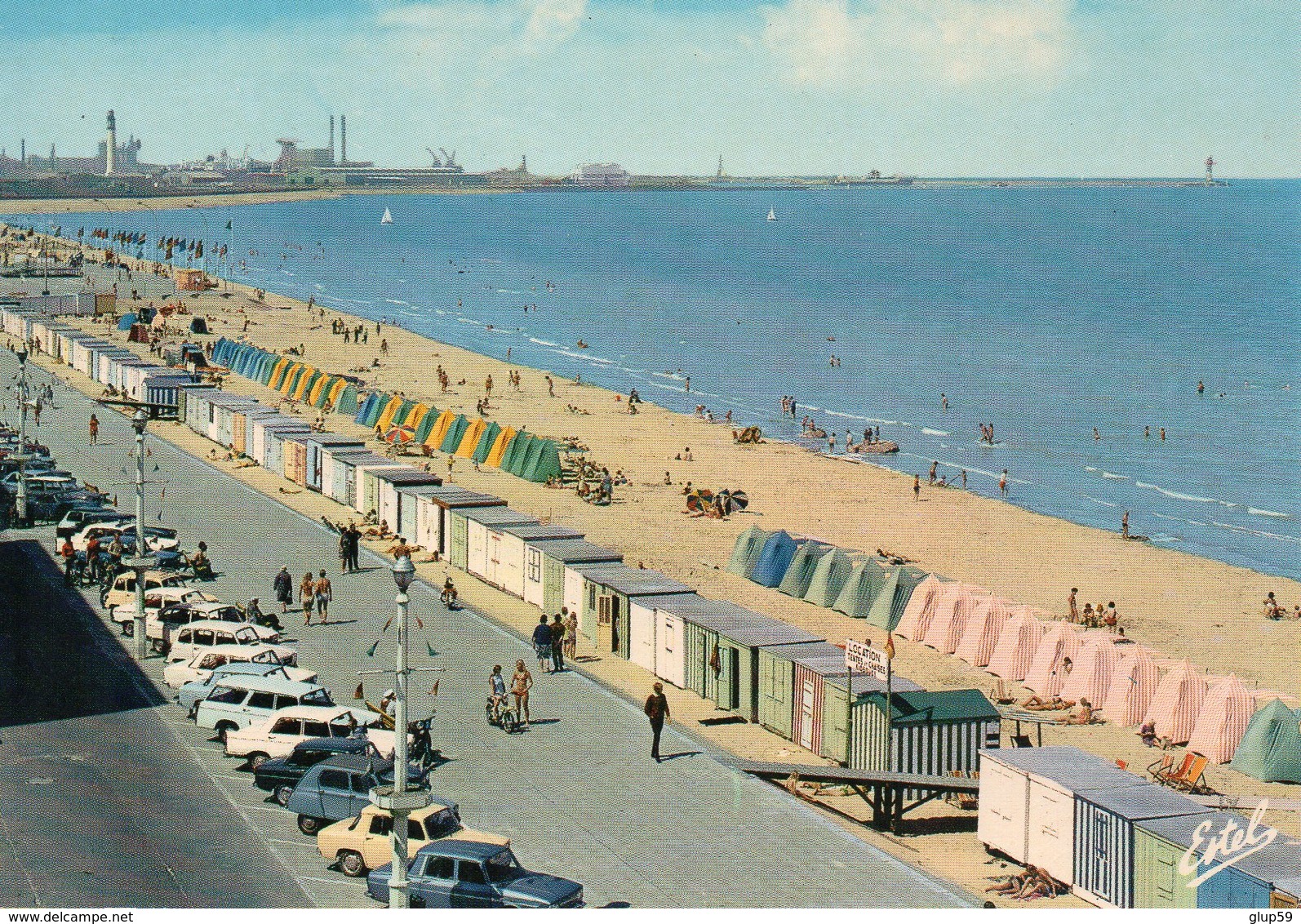 MALO LES BAINS La  Digue Promenade Et La Plage Vers Dunkerque - Malo Les Bains