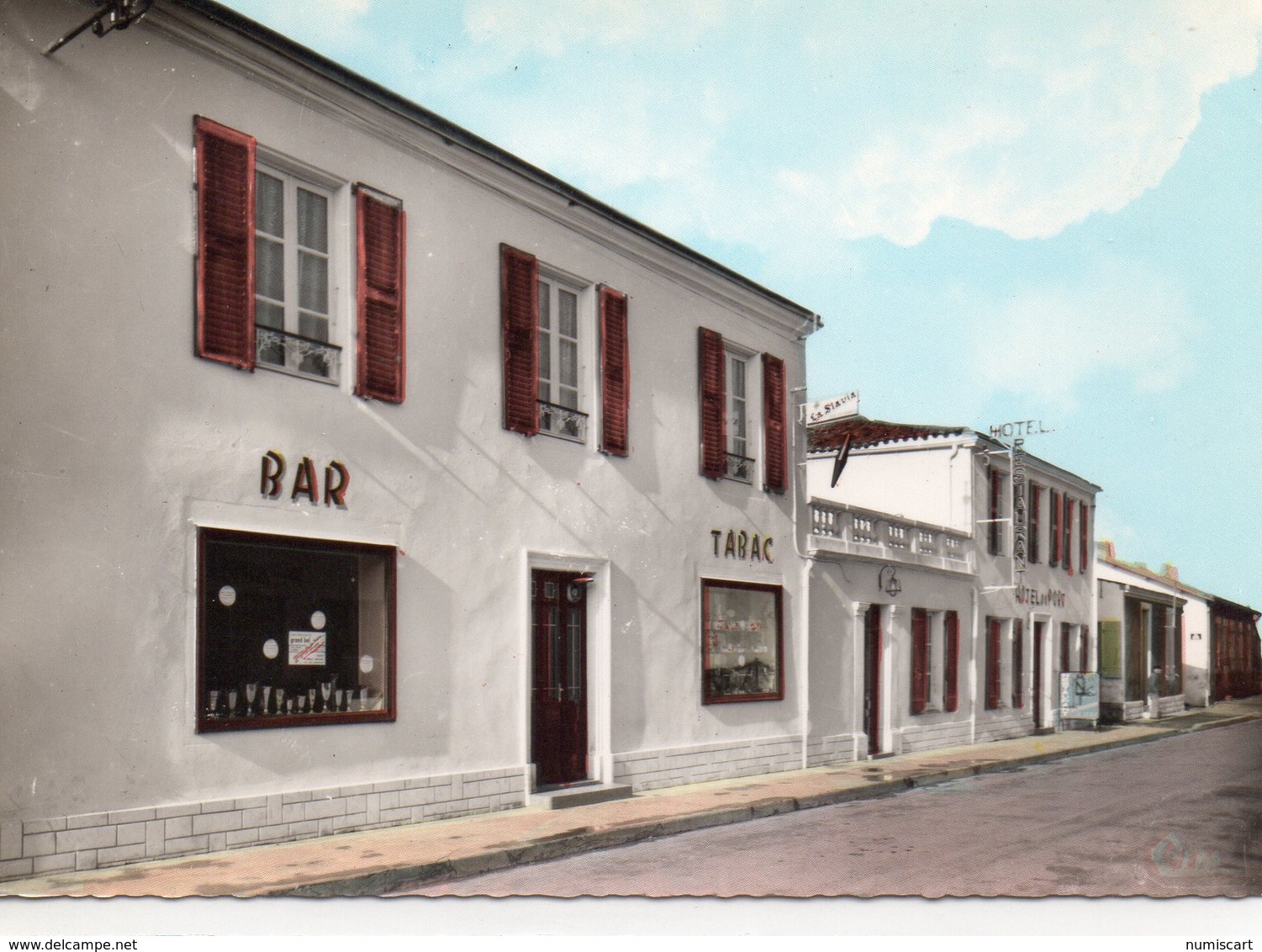 Esnandes Hôtel Du Port Bar Tabac - Autres & Non Classés