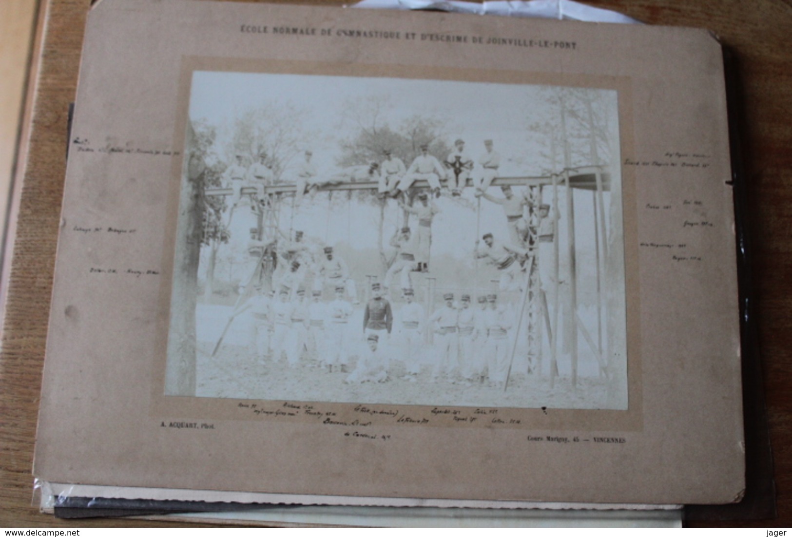 2 Photographies Militaires  Ecole Normale  De Gymnastique   Et D'escrime De Joinville Le Pont Vers 1900 Animation - War, Military