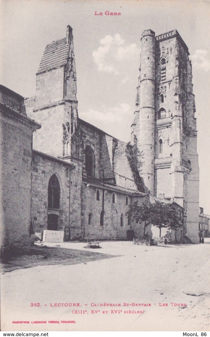 32 - GERS - LECTOURE - CATHEDRALE ST GERVAIS  LES TOURS - Lectoure