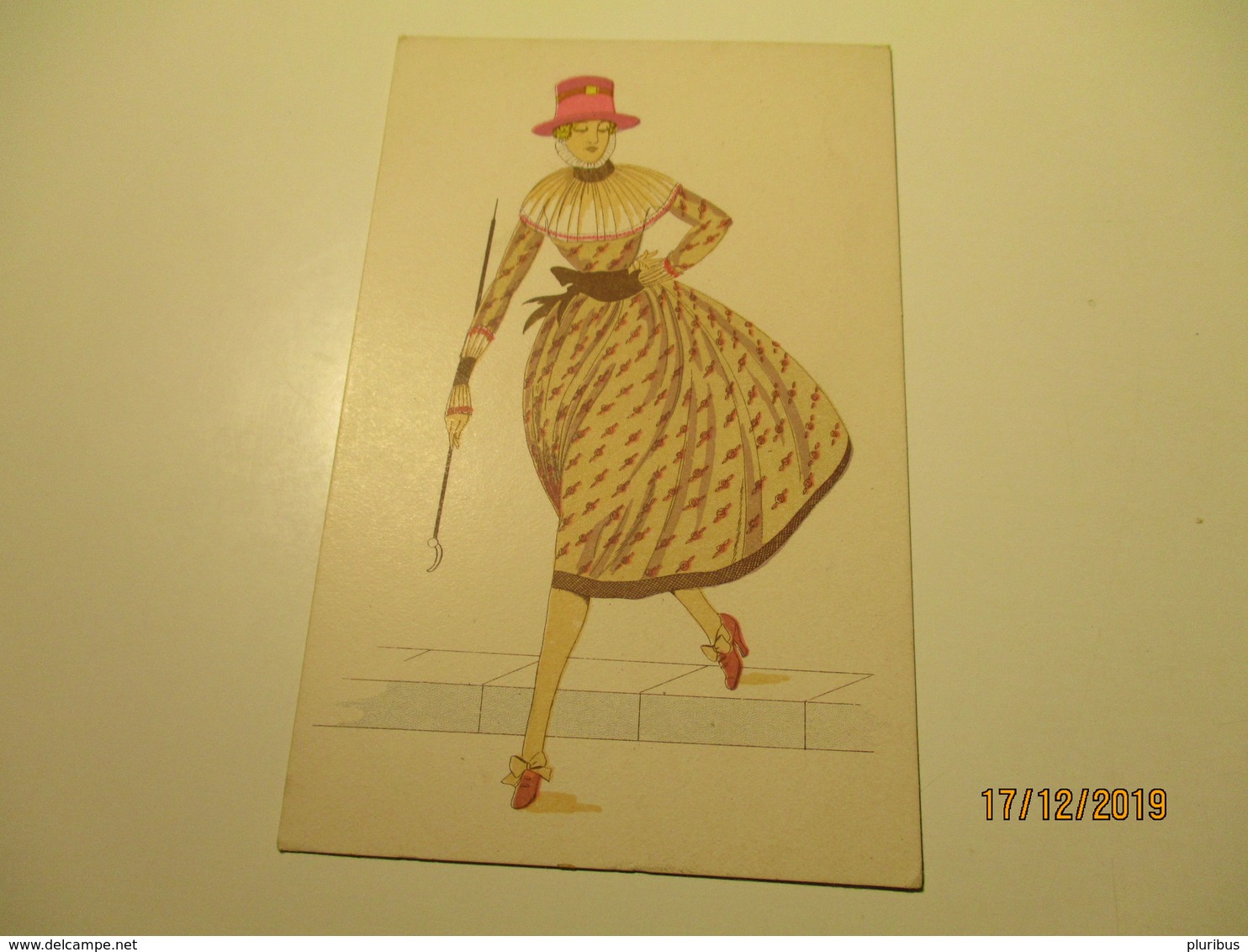 ART DECO WOMAN , MELA KOEHLER ?   , OLD POSTCARD , 0 - 1900-1949