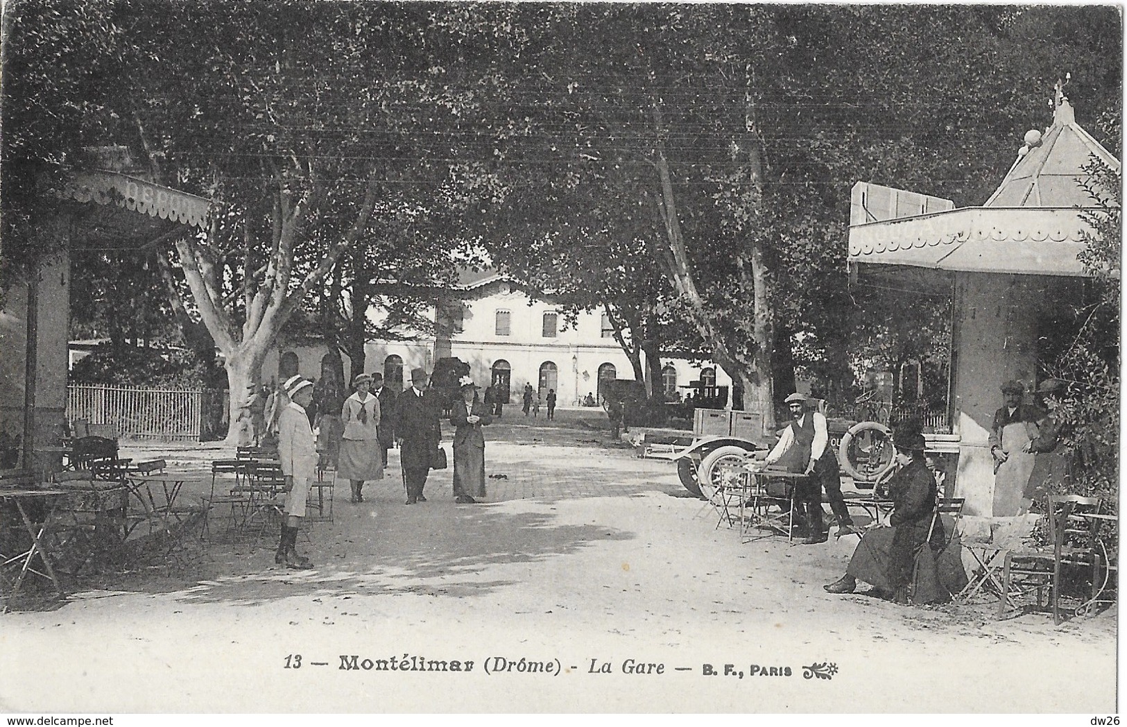 Montélimar (Drôme) La Gare Vue Du Jardin Public, Buvettes - Edition B.F. Paris, Carte N° 13 - Montelimar