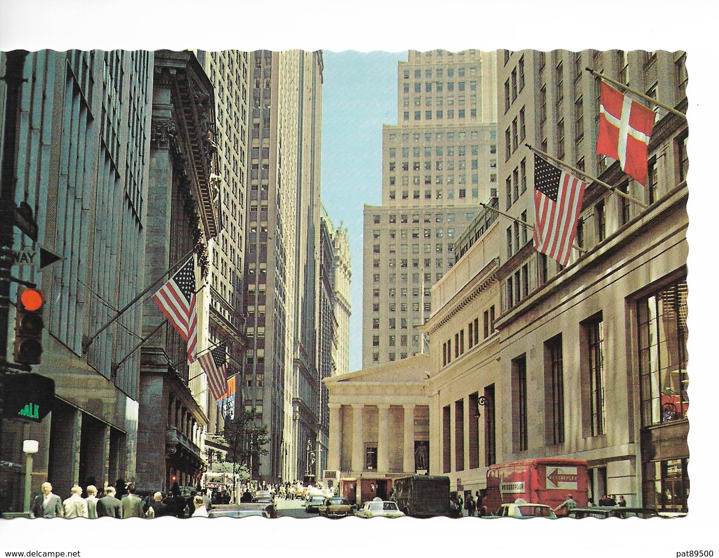 NEW YORK  / QUARTIER FINANCIER  (Wall Street)  /CPSM GF N° 110 Dentelée NEUVE /TTBE  // - Wall Street