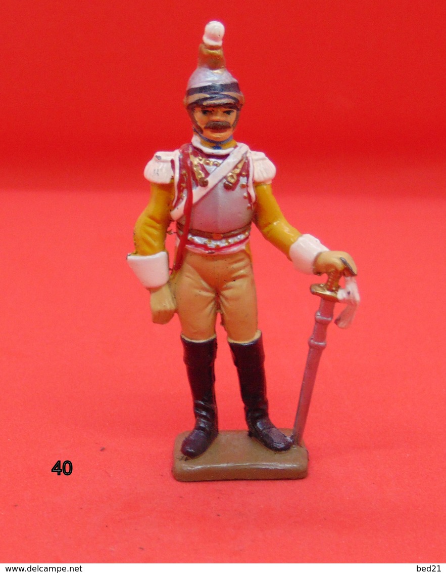 Soldat De Plomb Parfait Etat 8cm - Militaires