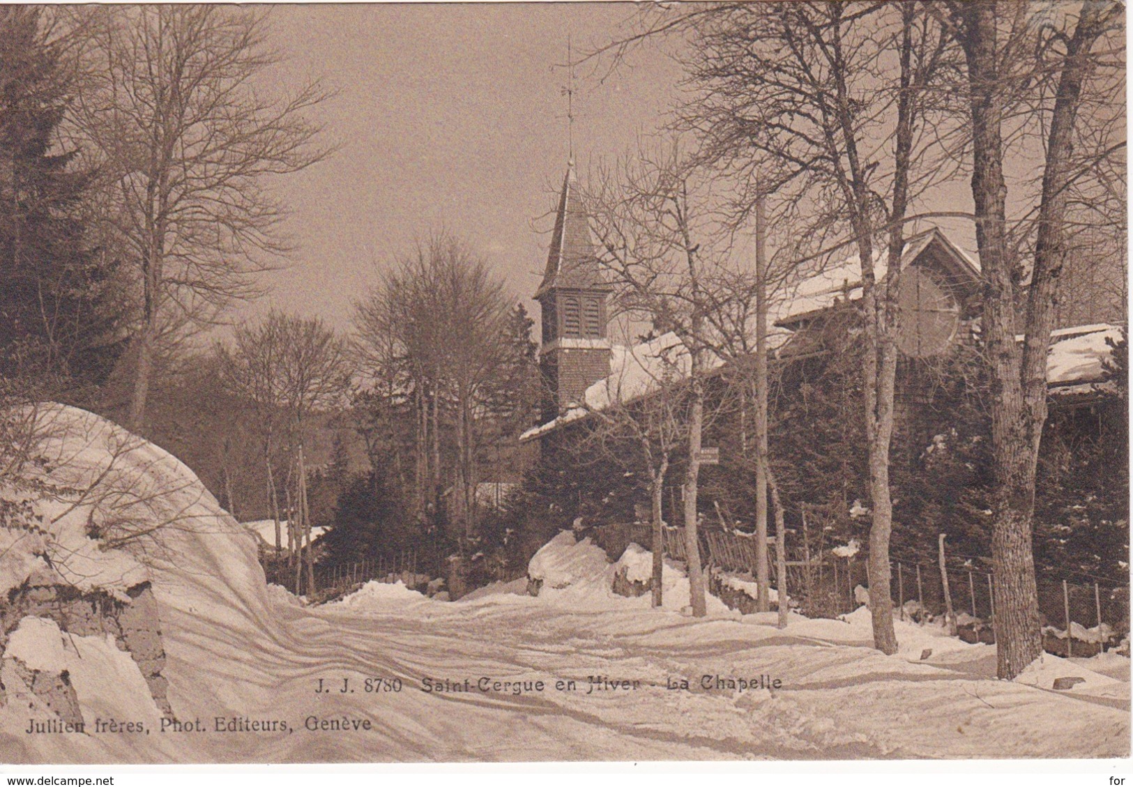 Suisse : VD Vaud : ST.- CERGUE : En Hiver - La Chapelle - Saint-Cergue