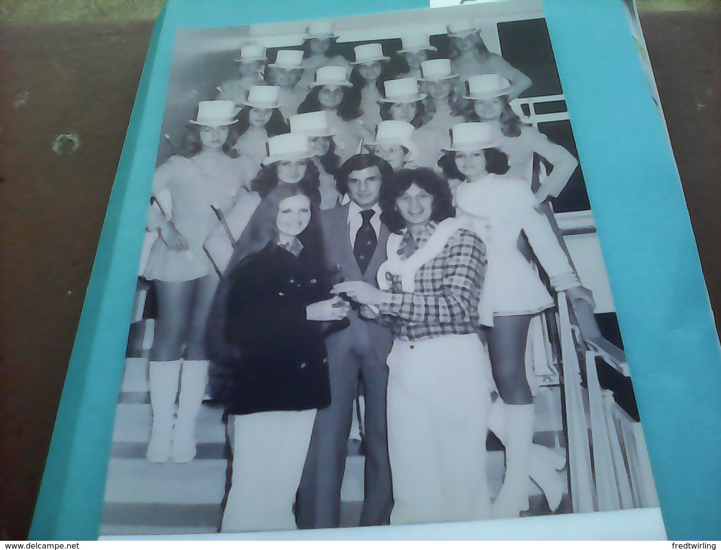 PHOTO MAJORETTES DE L ILE DE FRANCE GOURNAY SUR MARNE GAGNY 93 SEINE SAINT DENIS PATRICIA LAVILA GERARD LENORMAN - Other & Unclassified