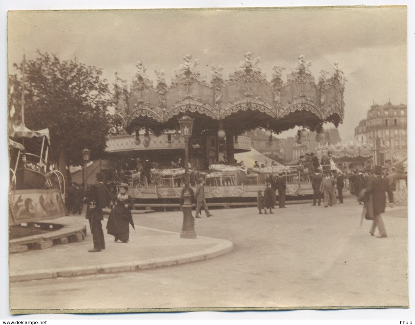 E166 Photographie Originale Paris Vers 1900 Fête Foraine Expo Manège Belle Animation - Alte (vor 1900)