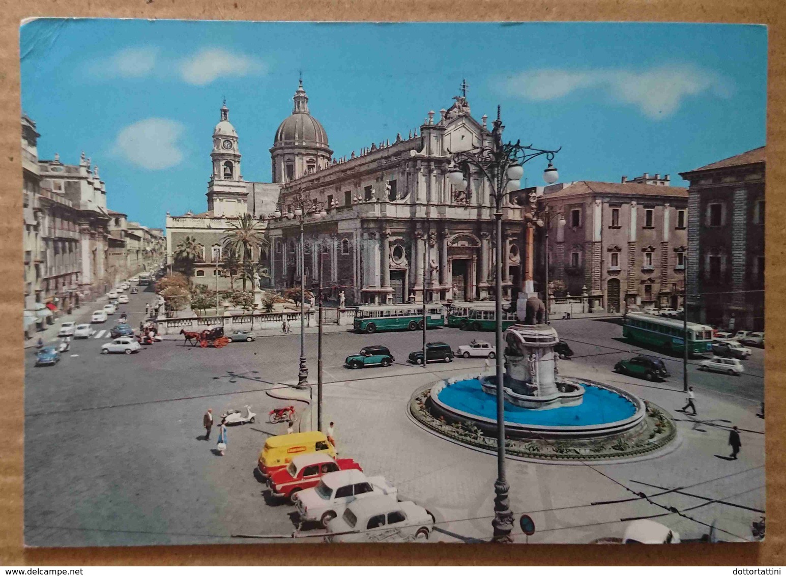 CATANIA - Piazza Duomo - Auto, Cars, Bus, Lambretta  - Vg S2 - Catania