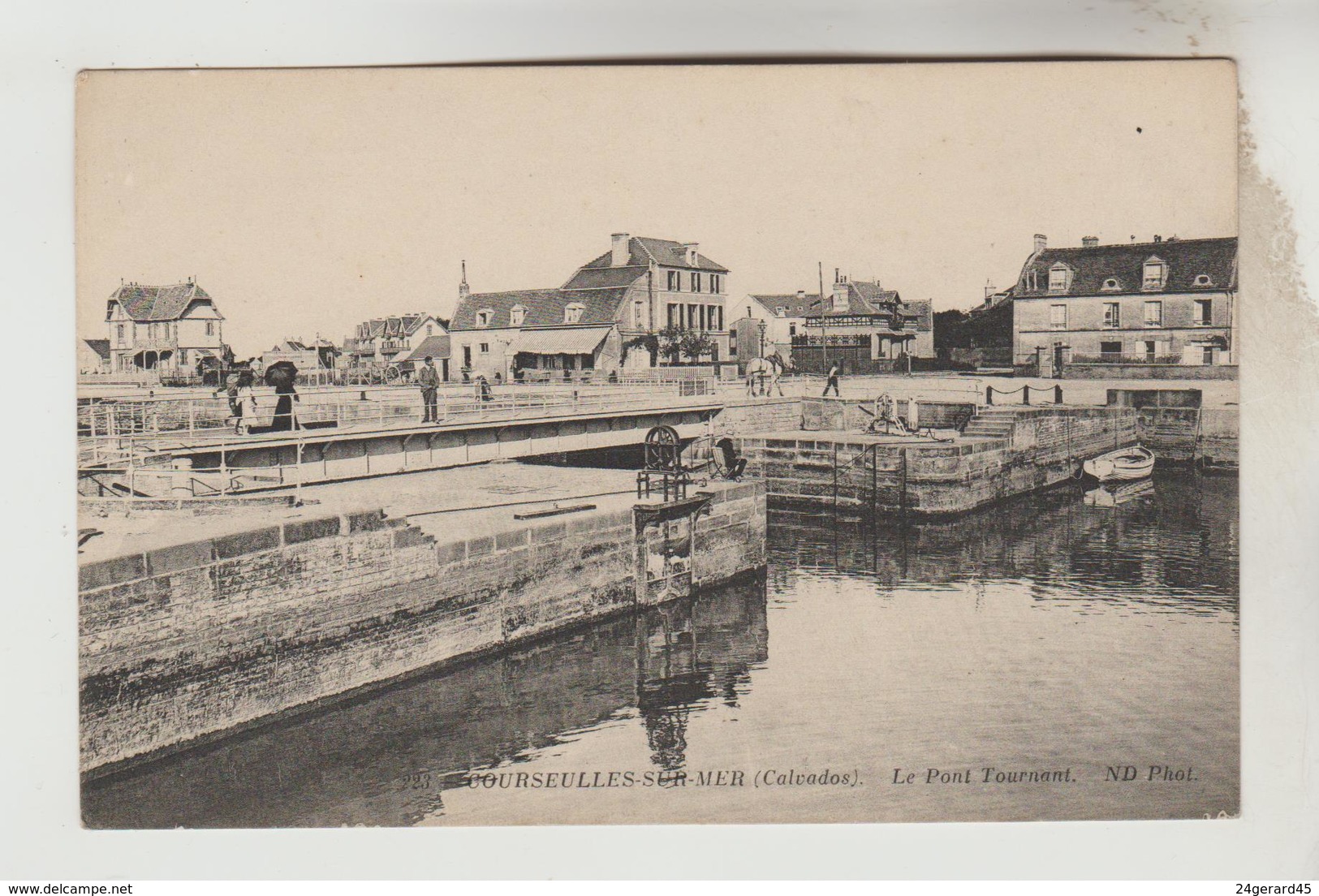 CPA COURSEULLES SUR MER (Calvados) - Le Pont Tournant - Courseulles-sur-Mer