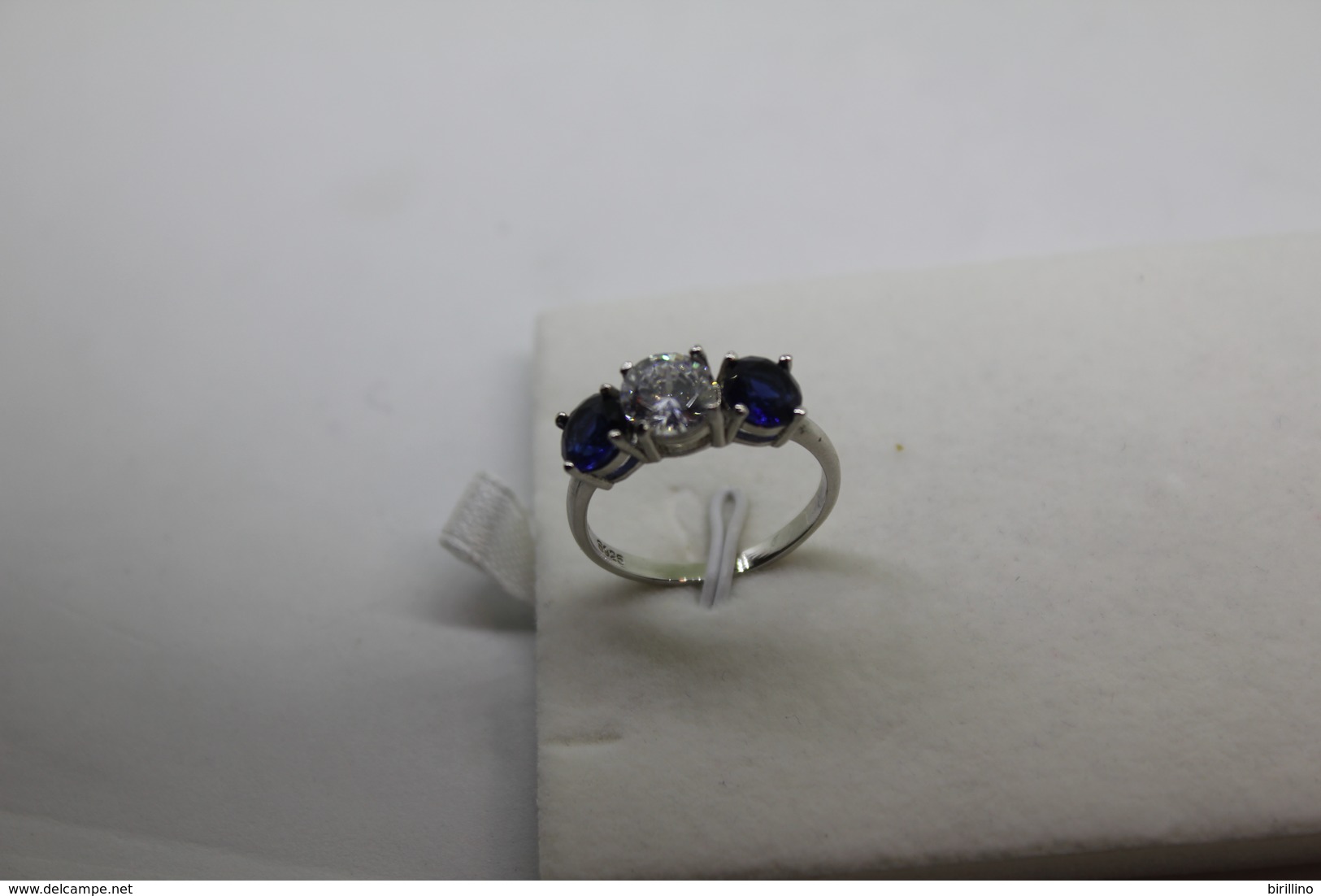 A60049 - Anello In Argento Sterling Pietre Centrale Bianca E Due Pietre Blue  - Misura 8 - Ringe