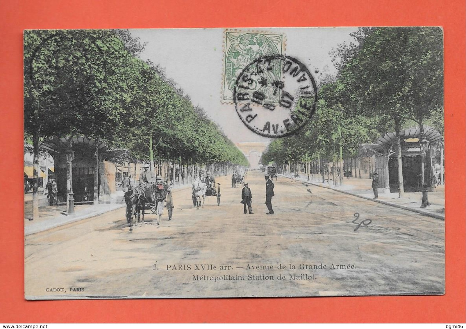 CPA..dépt 75..PARIS 17  :  Avenue De La Grande Armée - Métropolitain  Station  De Maillot..n°3 : Voir Les 2 Scans - Arrondissement: 17