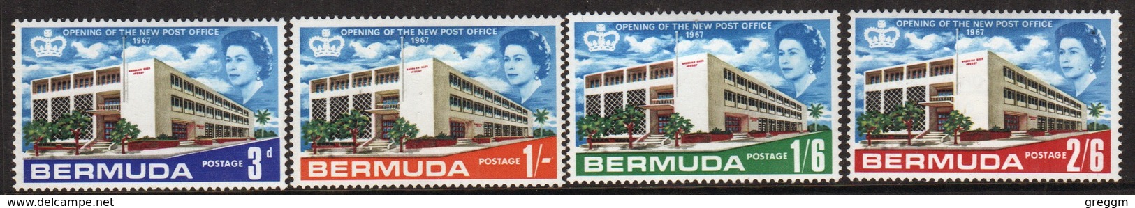 Bermuda Elizabeth II 1967 Set Of Stamps To Celebrate Opening Of New General Post Office. - Bermuda