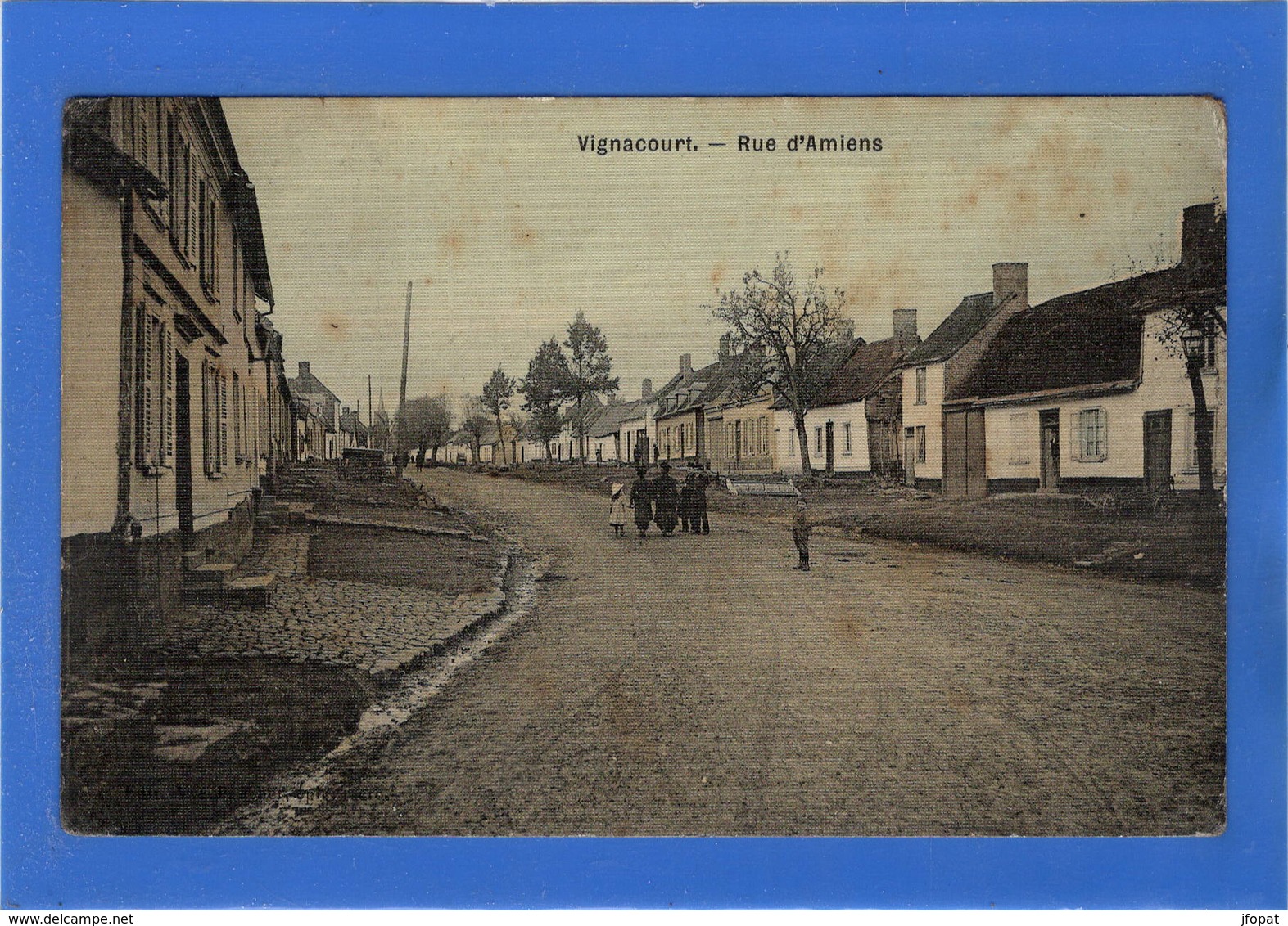 80 SOMME - VIGNACOURT Rue D'Amiens, Carte Toilée Couleur - Vignacourt