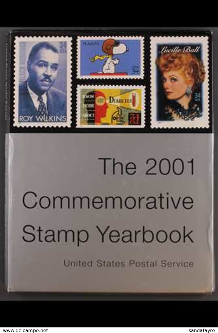 2000-2001 Hardback Commemorative Stamp Year Books Containing Never Hinged Mint Stamps And Miniature Sheets. (2 Books) Fo - Altri & Non Classificati