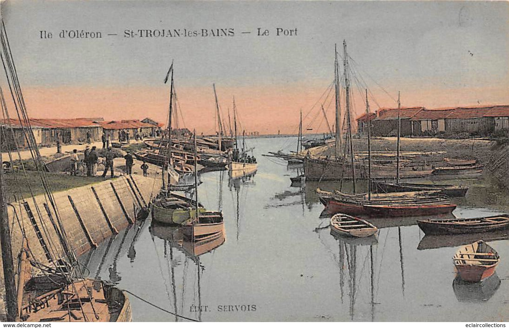 Ile D'Oléron.  St Trojan Les Bains    17    Le Port  . Edition Servois      (voir Scan) - Ile D'Oléron