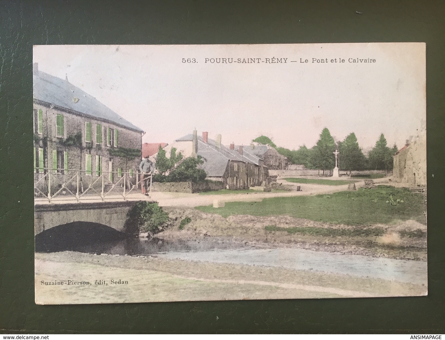 POURU-SAINT-REMY - Le Pont Et Le Calvaire - Autres & Non Classés