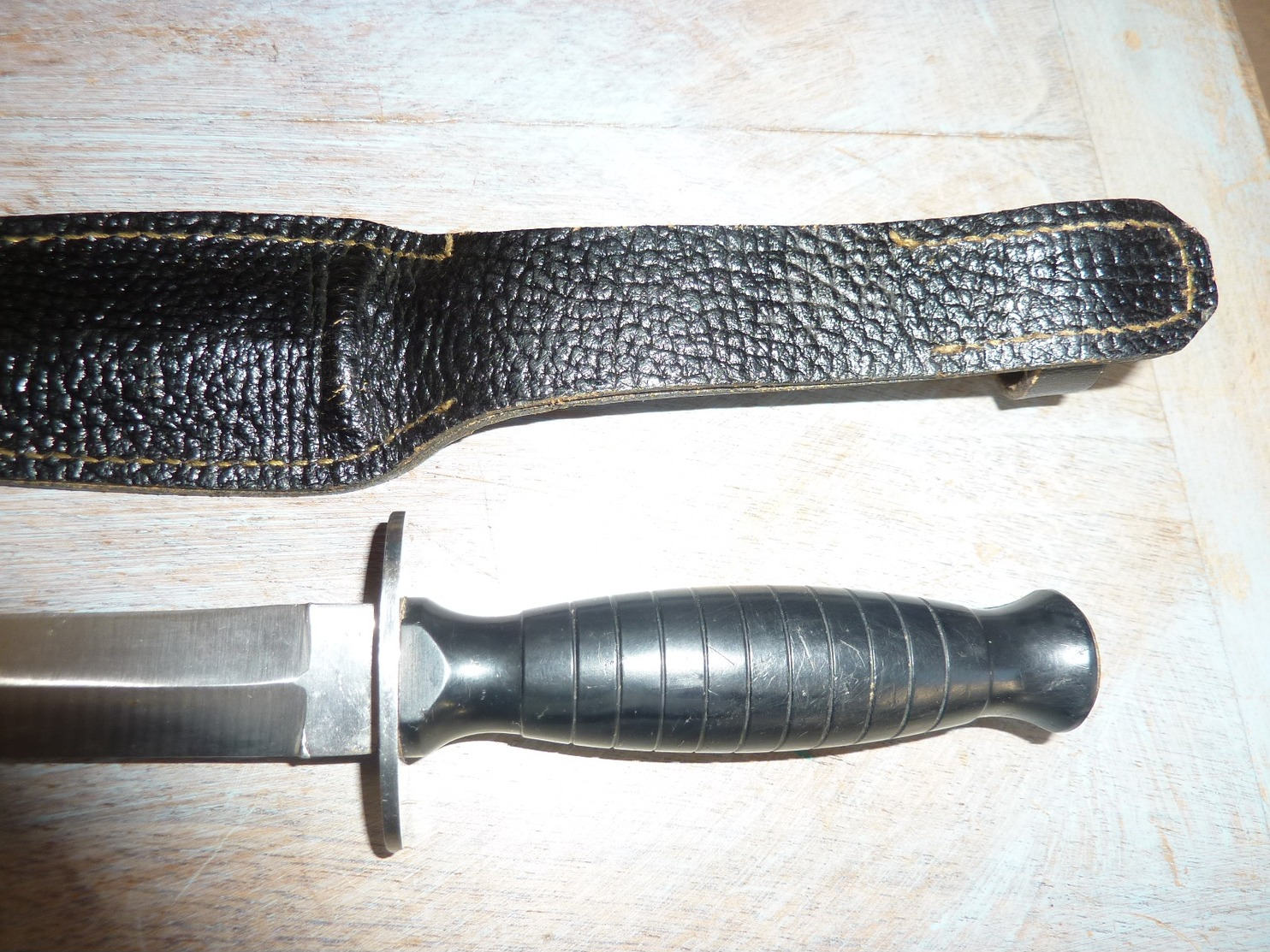 Poignard dague  BEGON Inox, couteau de combat  Para