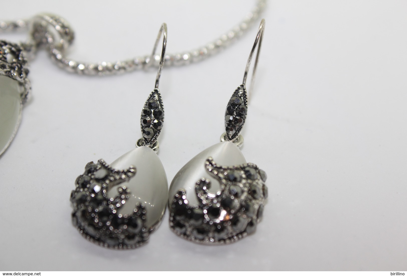 A60125 - Orecchini E Collana  In Argento Sterling 925 Con Opale A Goccia - Boucles D'oreilles