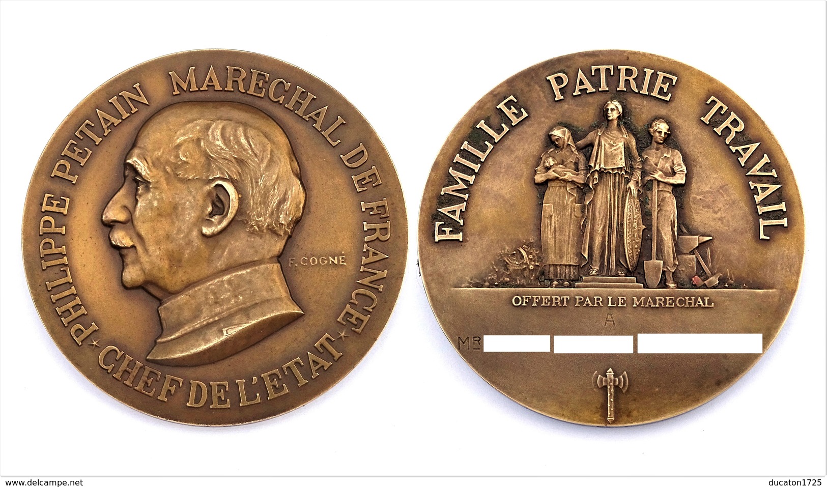 Médaille PHILIPPE PETAIN, Maréchal De France. Offert Par Le Marechal. Attribuée. Avec Sa Boite D'origine. (1940-1944) - Altri & Non Classificati