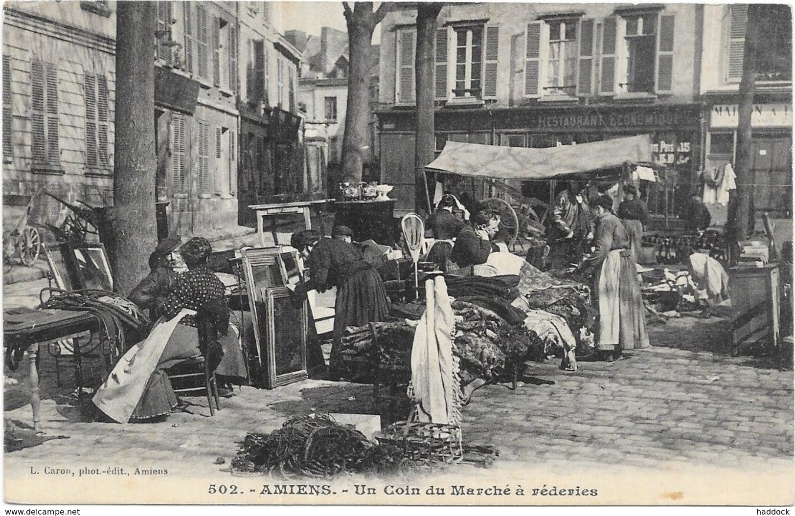 AMIENS: UN COIN DU MARCHE A REDERIES - Amiens