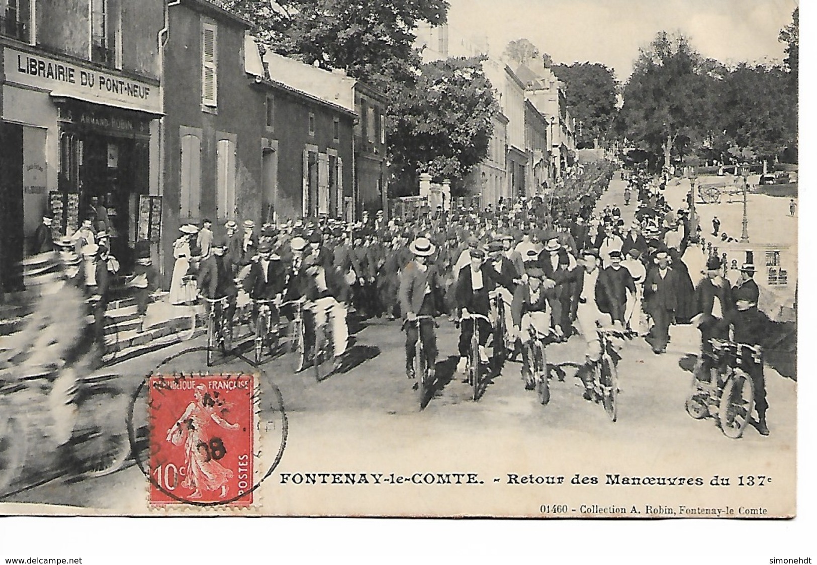 FONTENAY Le COMTE - Retour Des Manoeuvres 137e Régiment D'Infanterie - Régiments