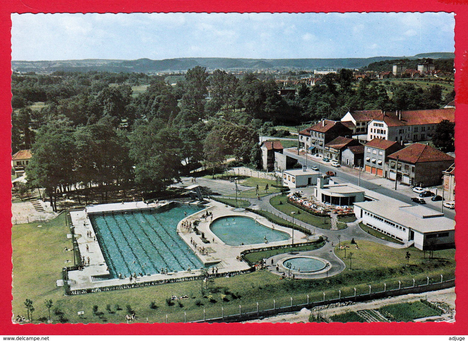 CPM-57- CREUTZWALD - La Piscine - Vue Aérienne *SUP * 2 SCAN- - Creutzwald