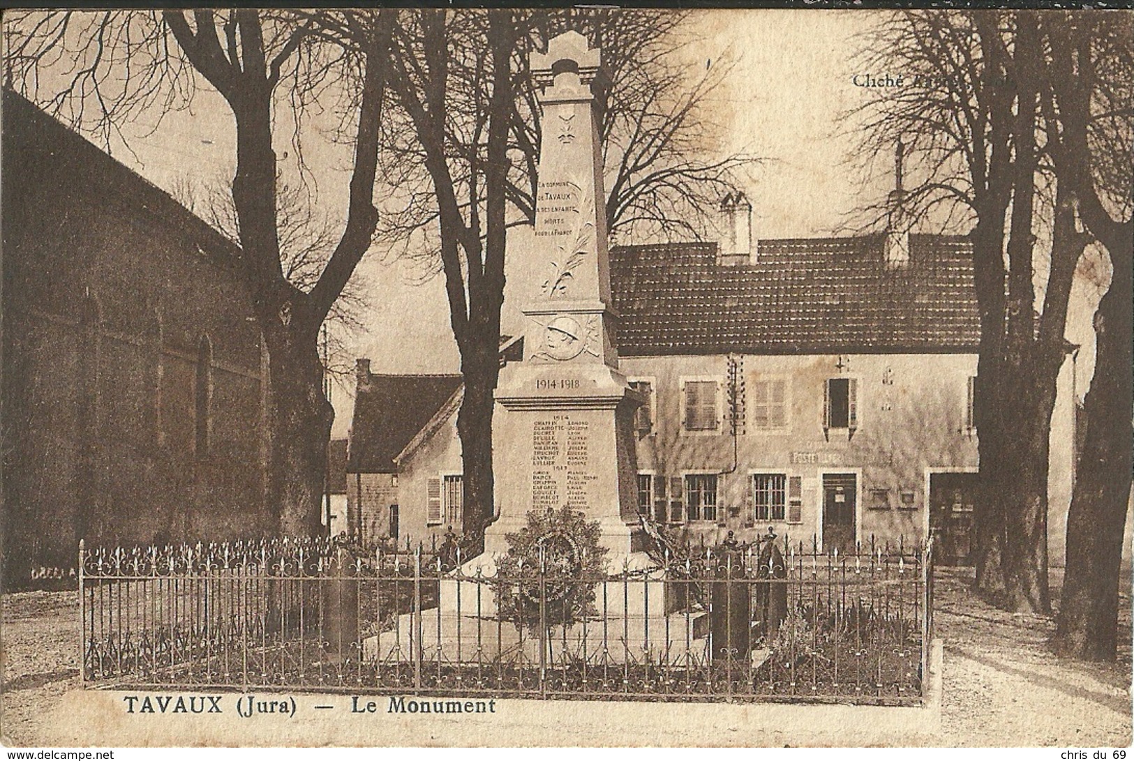 Tavaux Le Monument - Tavaux