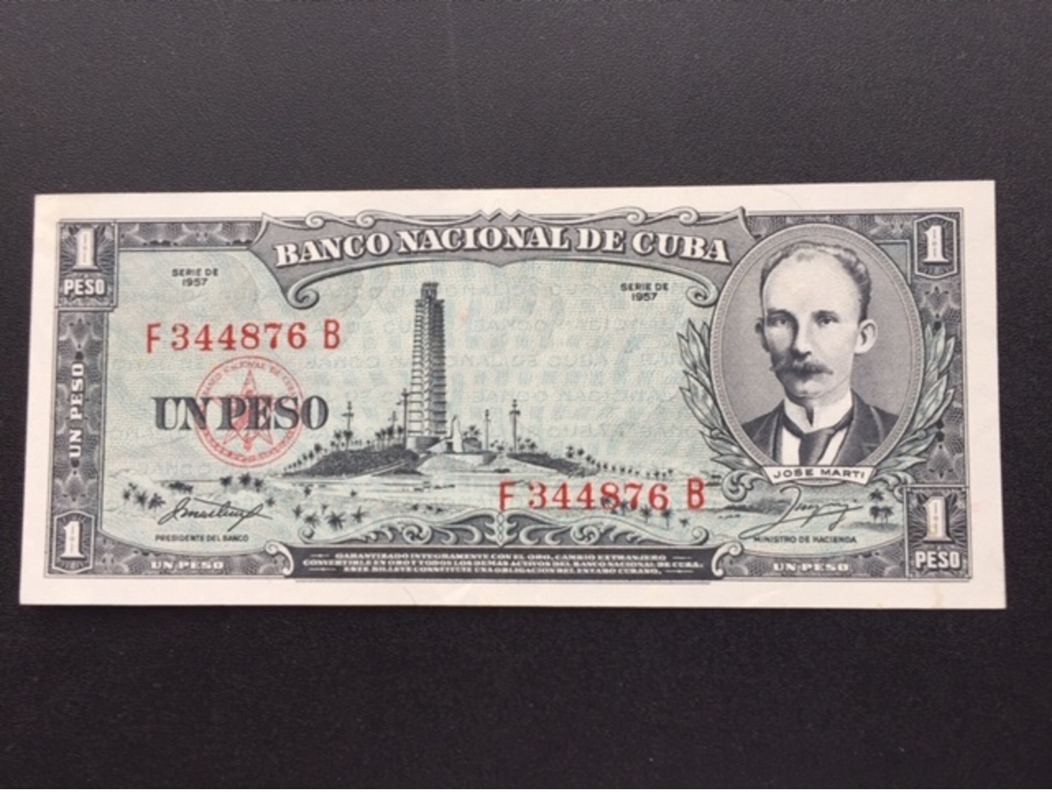 CUBA P90A 1 PESO 1957 UNC - Cuba