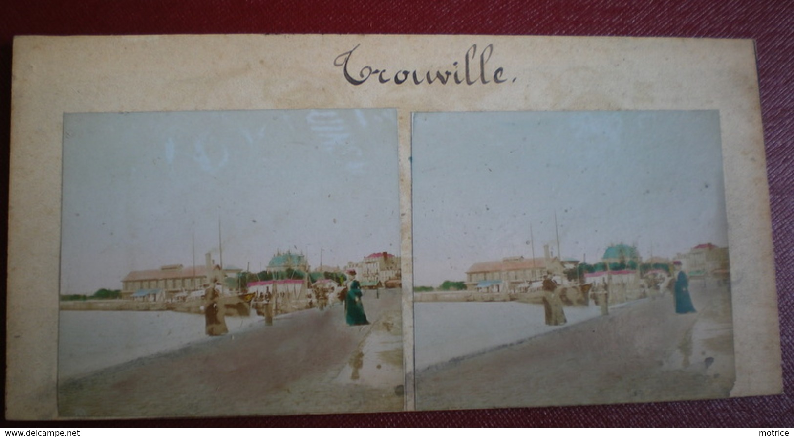 VUE STÉRÉOSCOPIQUE    -  Trouville, Vues Générales, Casino,bords De Mer. - Photos Stéréoscopiques