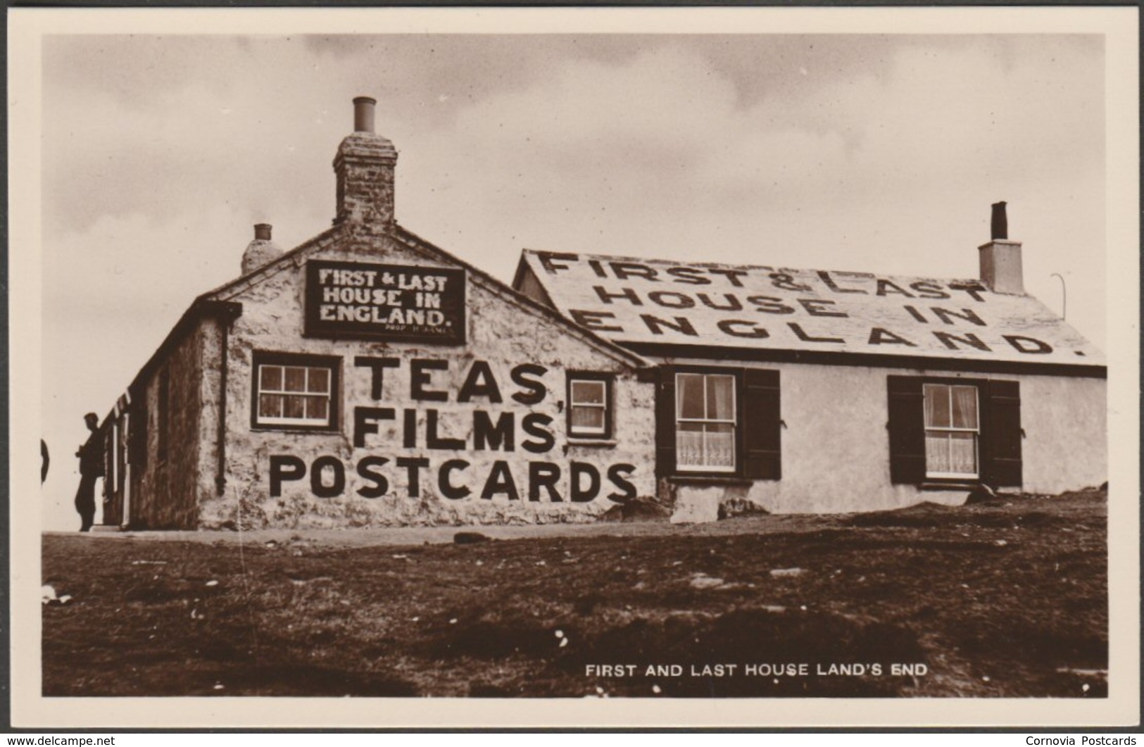 First And Last House, Land's End, Cornwall, C.1920s - RP Postcard - Land's End