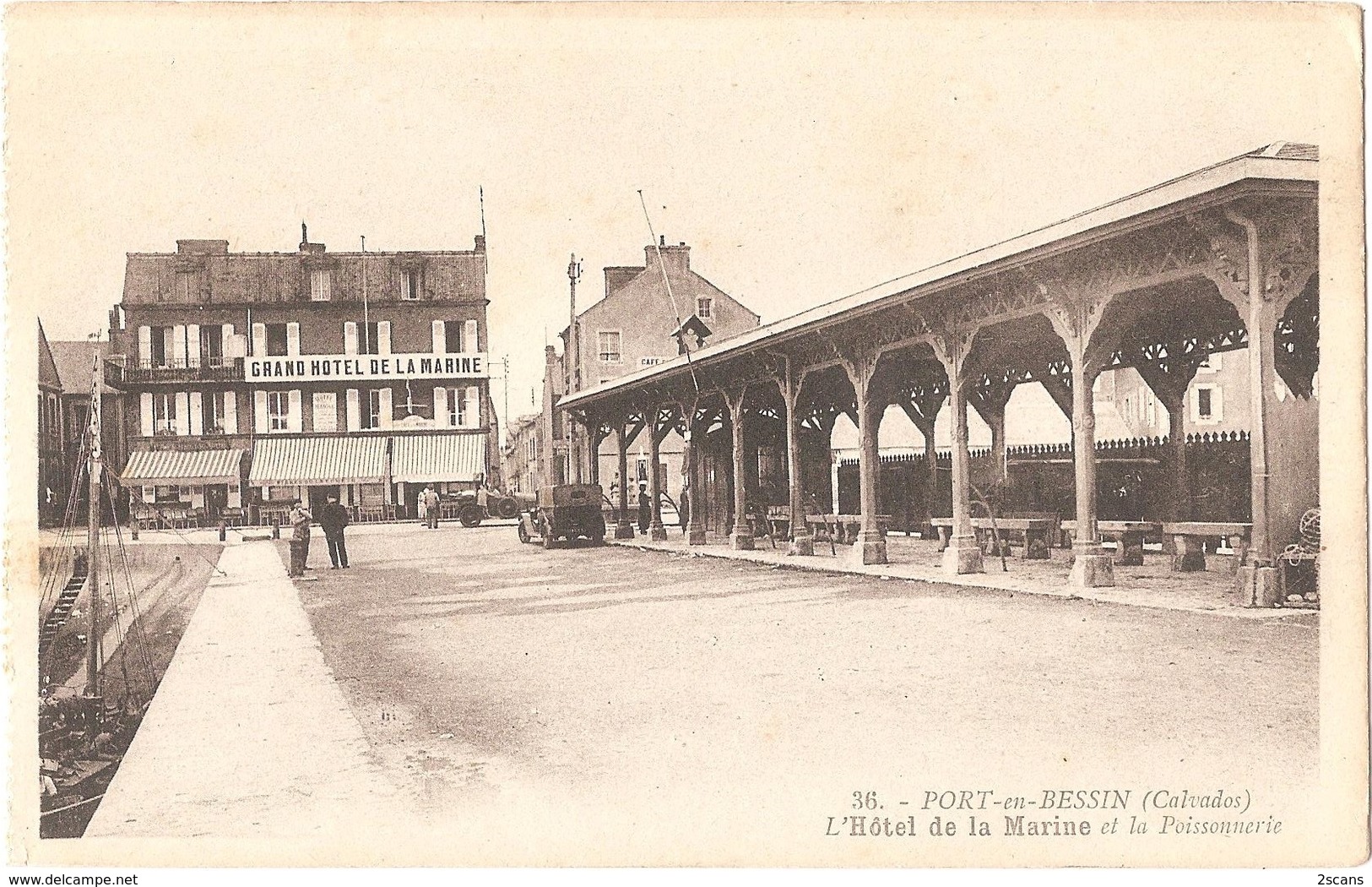 Dépt 14 - PORT-EN-BESSIN - Le Grand Hôtel De La Marine Et La Poissonnerie - (G. Artaud, éditeur, N° 36) - Halle - Port-en-Bessin-Huppain