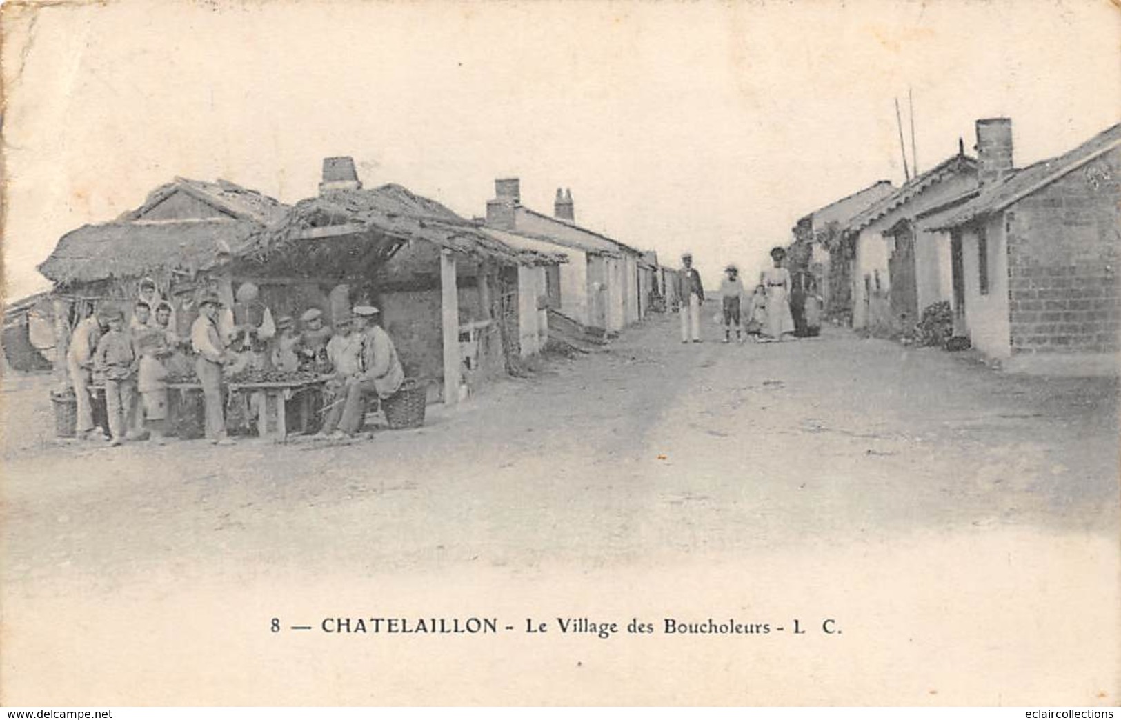 Chatelaillon       17       Le Village Des Boucheleurs        (voir Scan) - Châtelaillon-Plage