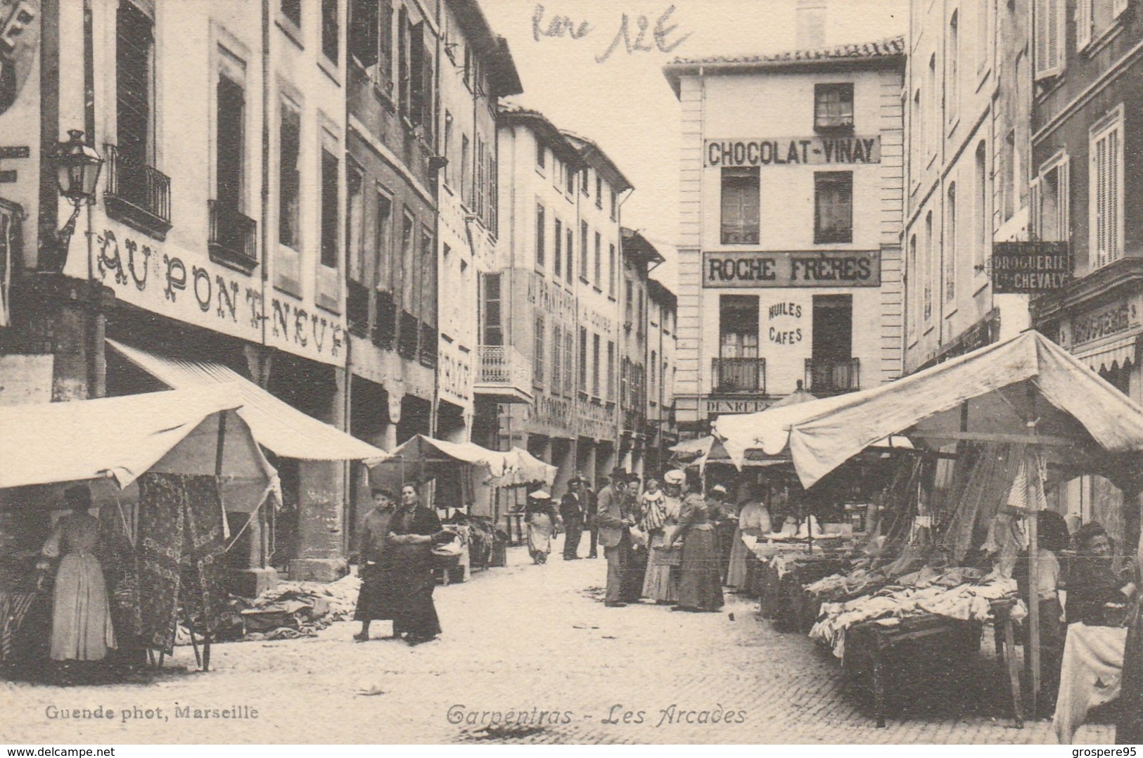 CARPENTRAS LES ARCADES ANIMEE - Carpentras