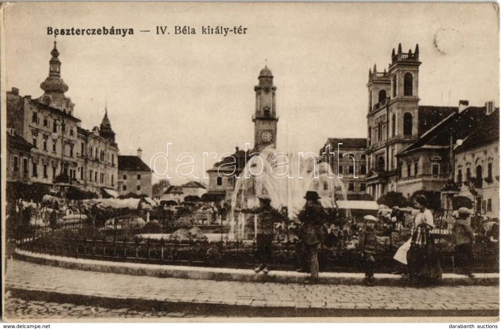 ** T2 Besztercebánya, Banska Bystrica; IV. Béla Király Tér, Szökőkút, Templomok, Piac / Square, Fountain, Churches, Mark - Sin Clasificación