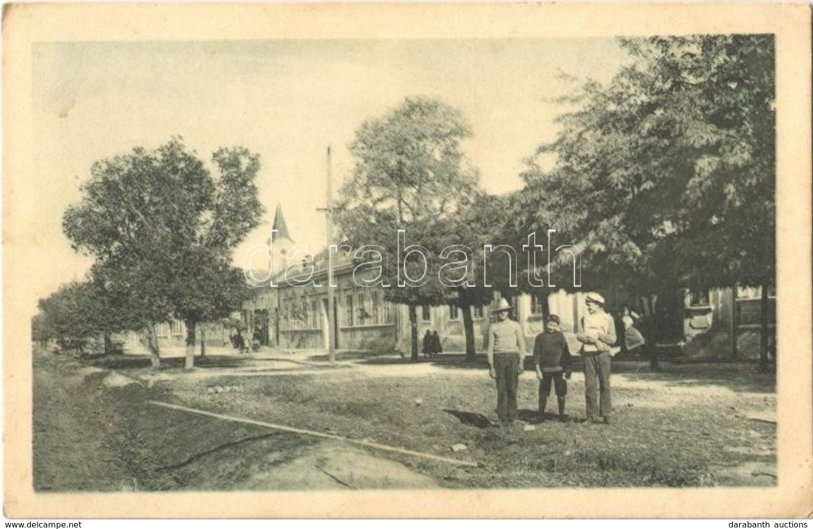 T2/T3 1929 Bezdán, Besdan, Bezdan (Zombor, Sombor); Fő Utca, Templom. J. Gasz Kiadása / Main Street, Church (EK) - Sin Clasificación