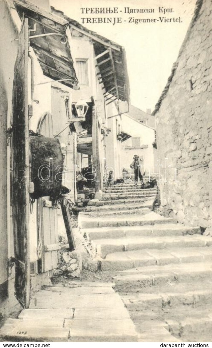 T2 Trebinje, Zigeuner Viertel. Verlag Von Todor T. Perovic / Gypsy Quarter - Otros & Sin Clasificación