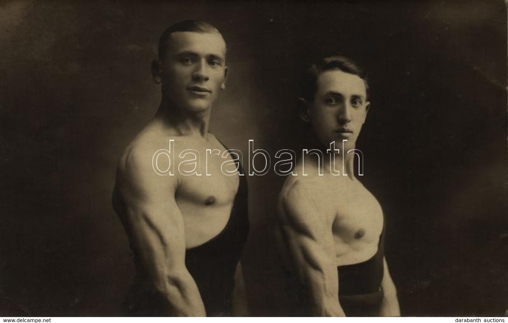 * T2/T3 Erőművészek / Kraft-Akrobaten / Circus Strongmen Acrobats. Gasché Gusztáv Photo (EK) - Ohne Zuordnung