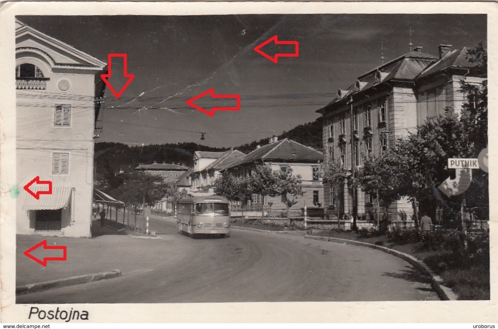 SLOVENIA - Postojna 1950's - Old Bus - Slovénie